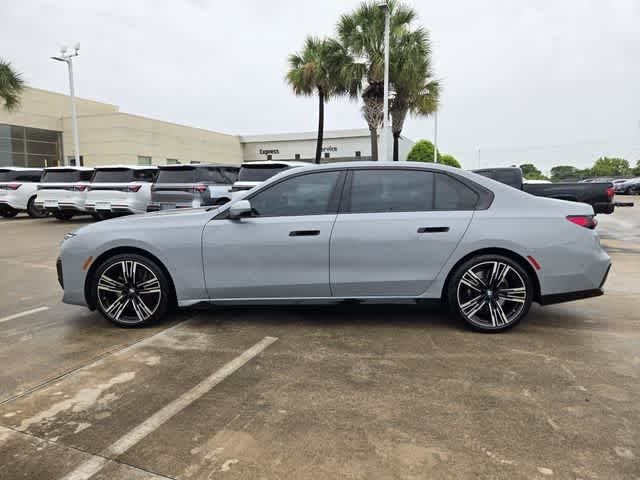 2023 BMW 740i 740i
