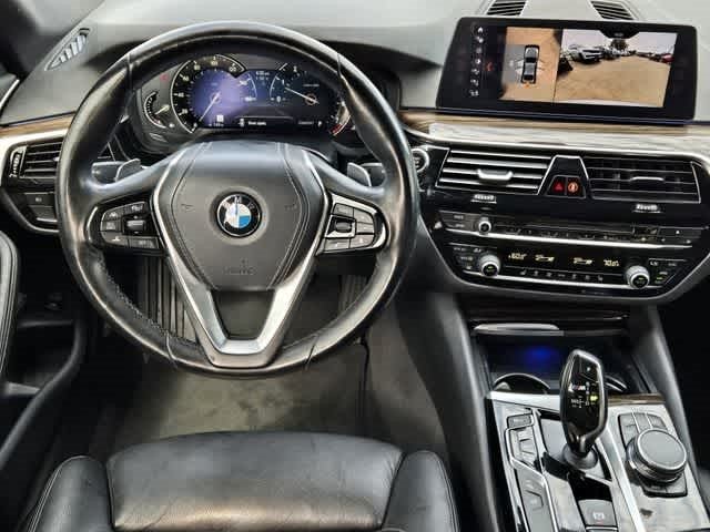 2017 BMW 540i 540i