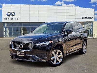 2020 Volvo XC90 Momentum