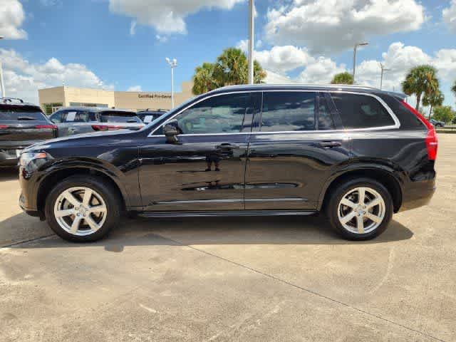 2020 Volvo XC90 Momentum