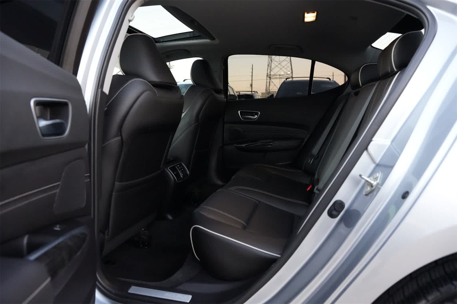 2019 Acura TLX w/Technology Pkg