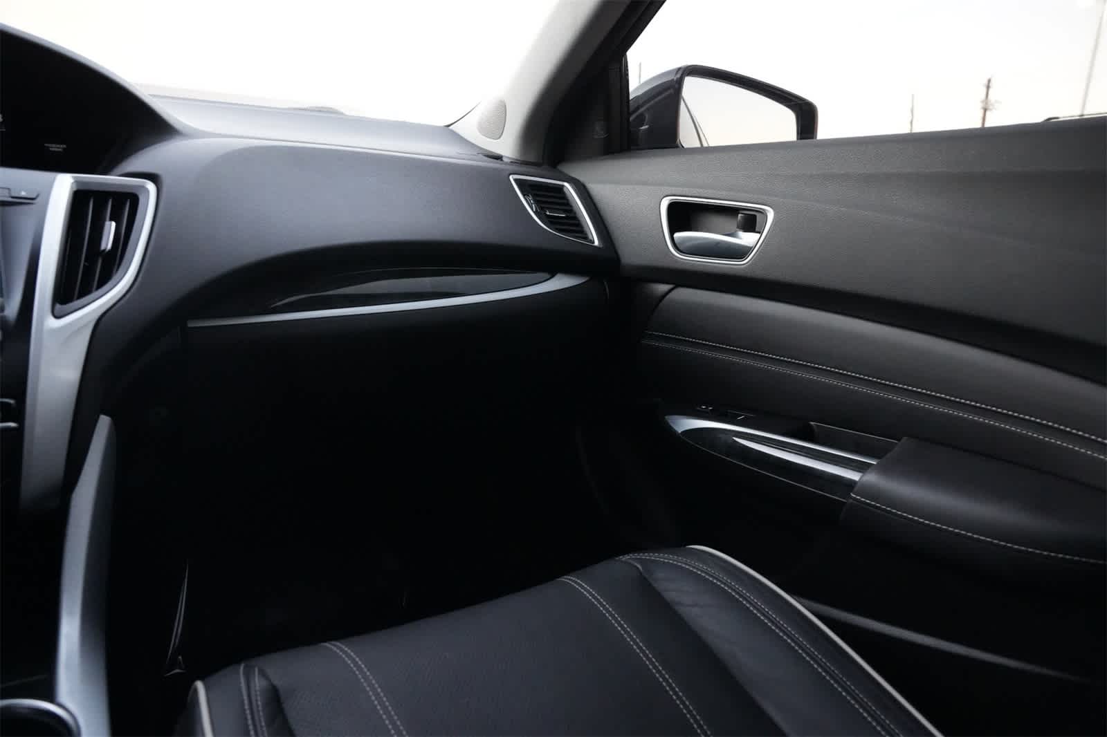 2019 Acura TLX w/Technology Pkg