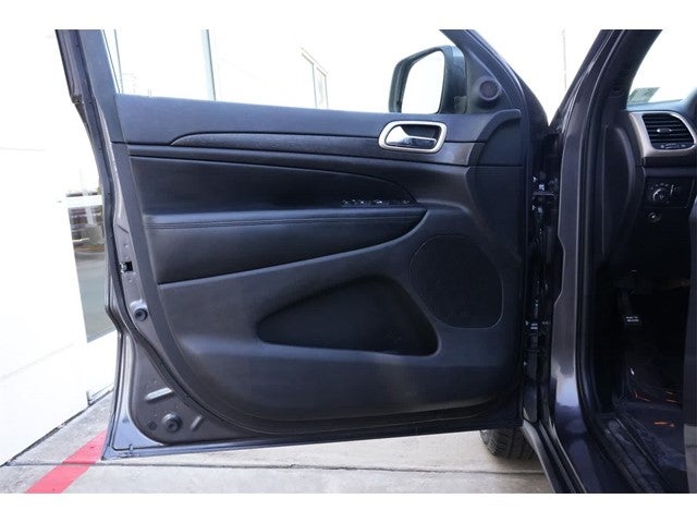 2016 Jeep Grand Cherokee Laredo