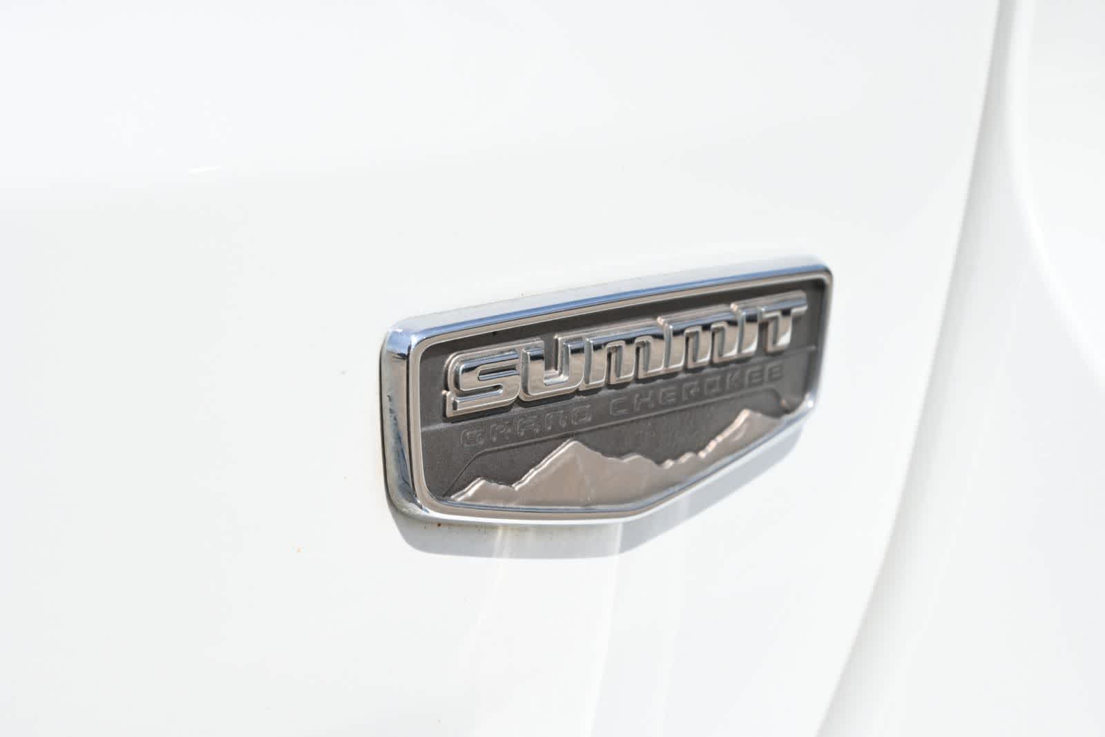 2016 Jeep Grand Cherokee Summit
