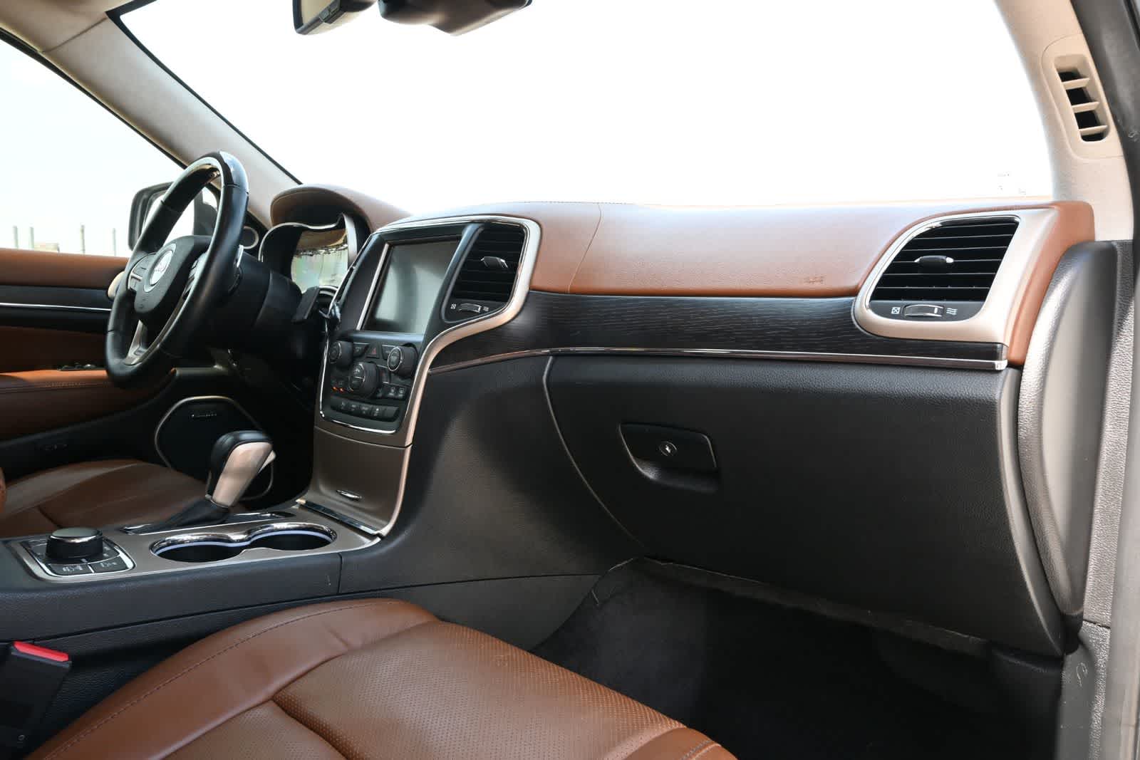 2016 Jeep Grand Cherokee Summit