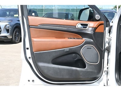 2016 Jeep Grand Cherokee Summit