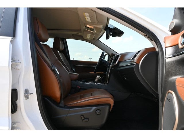 2016 Jeep Grand Cherokee Summit