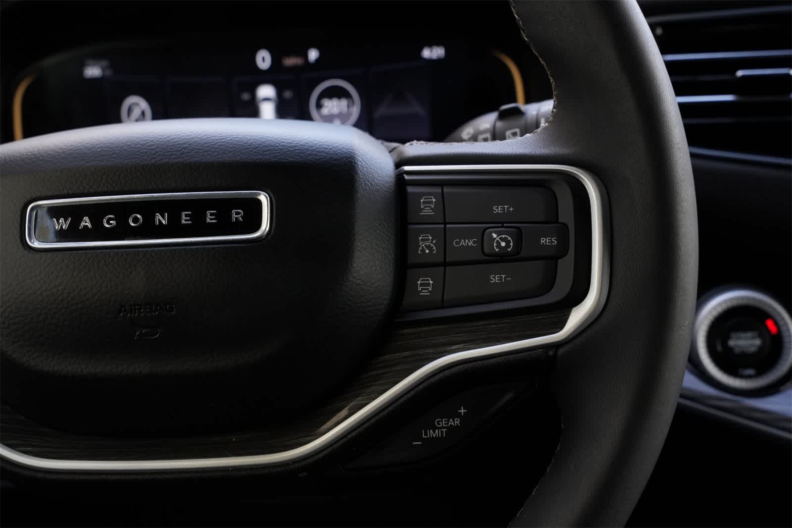 2022 Jeep Wagoneer Series II