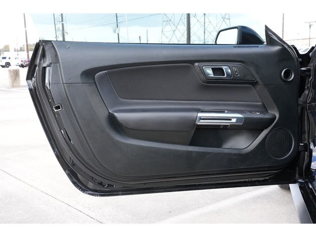 2023 Ford Mustang EcoBoost