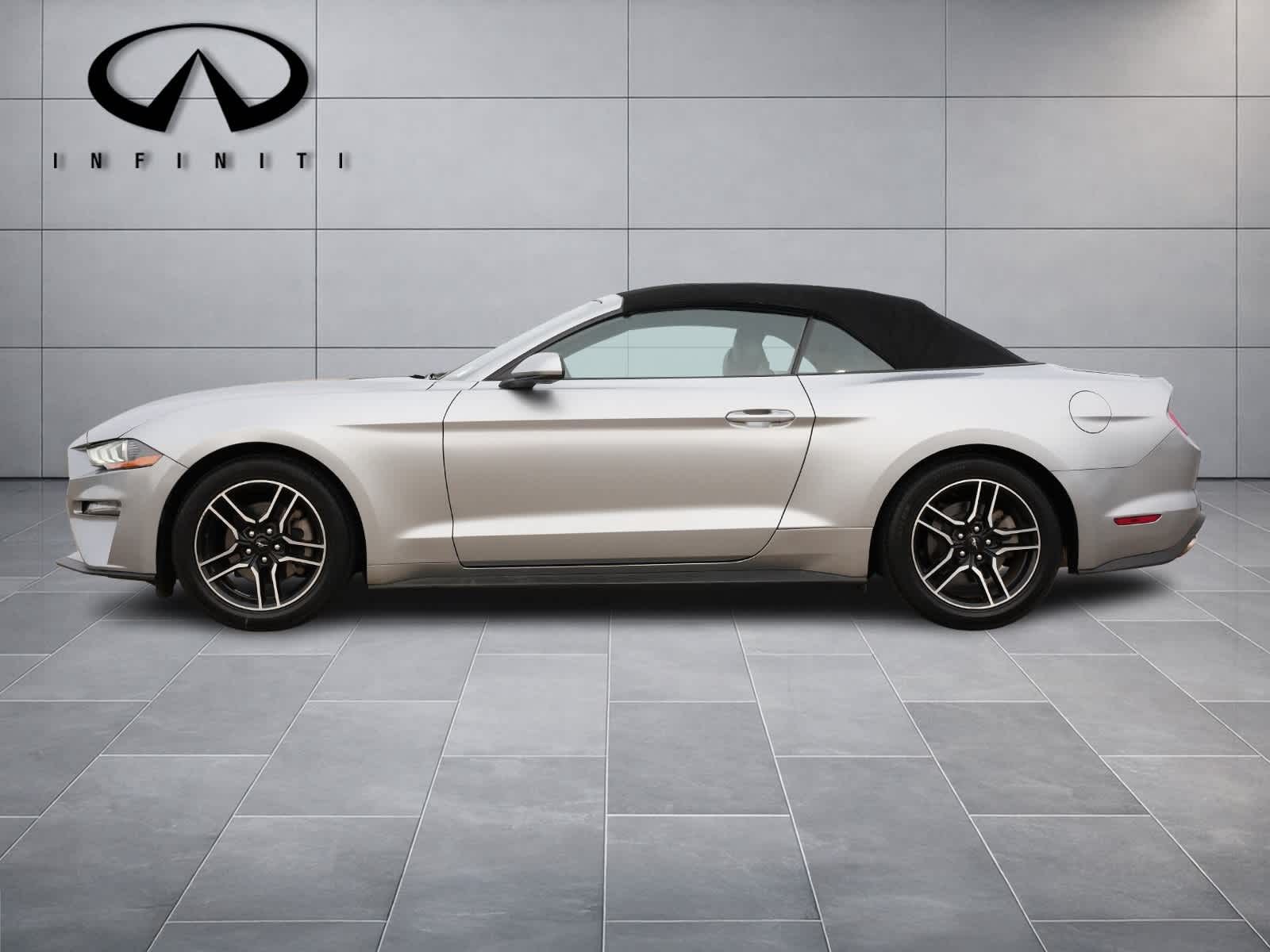 2022 Ford Mustang EcoBoost Premium
