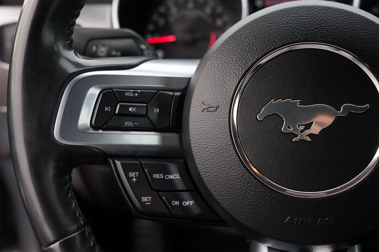 2022 Ford Mustang EcoBoost Premium