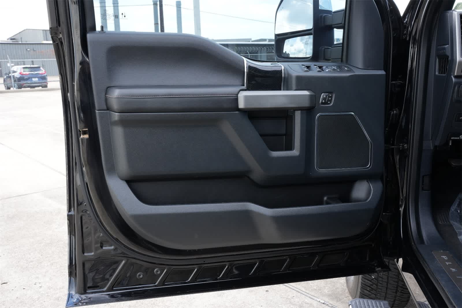 2022 Ford Super Duty F-250 SRW Platinum