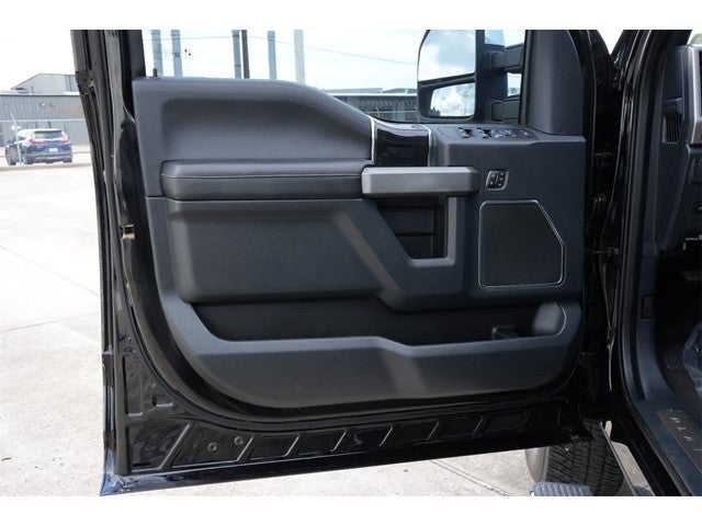 2022 Ford Super Duty F-250 SRW Platinum