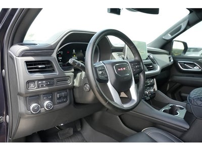 2023 GMC Yukon SLT