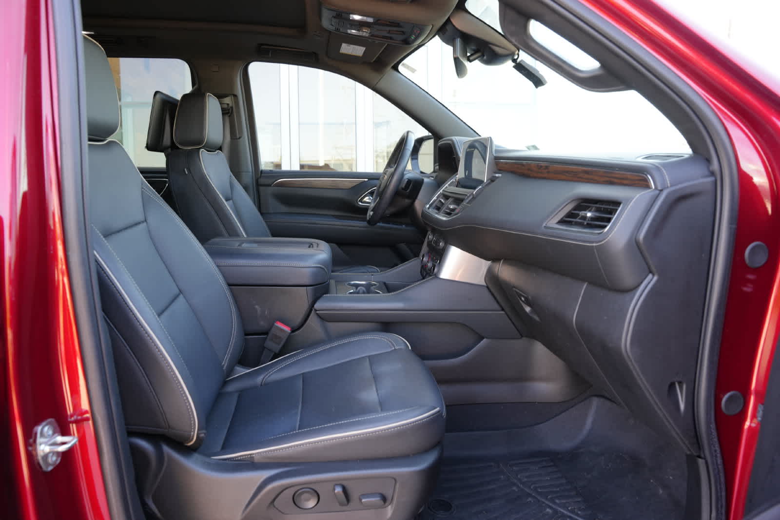 2024 Chevrolet Suburban Premier