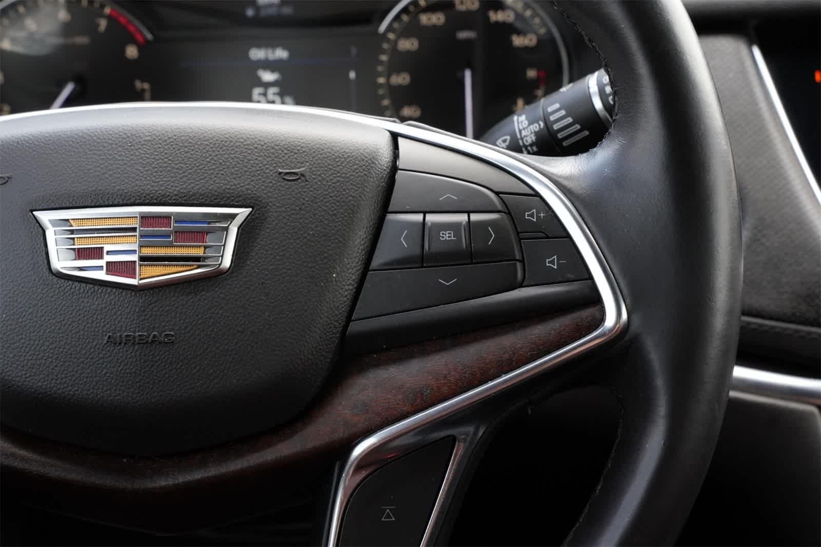 2020 Cadillac XT5 Premium Luxury FWD