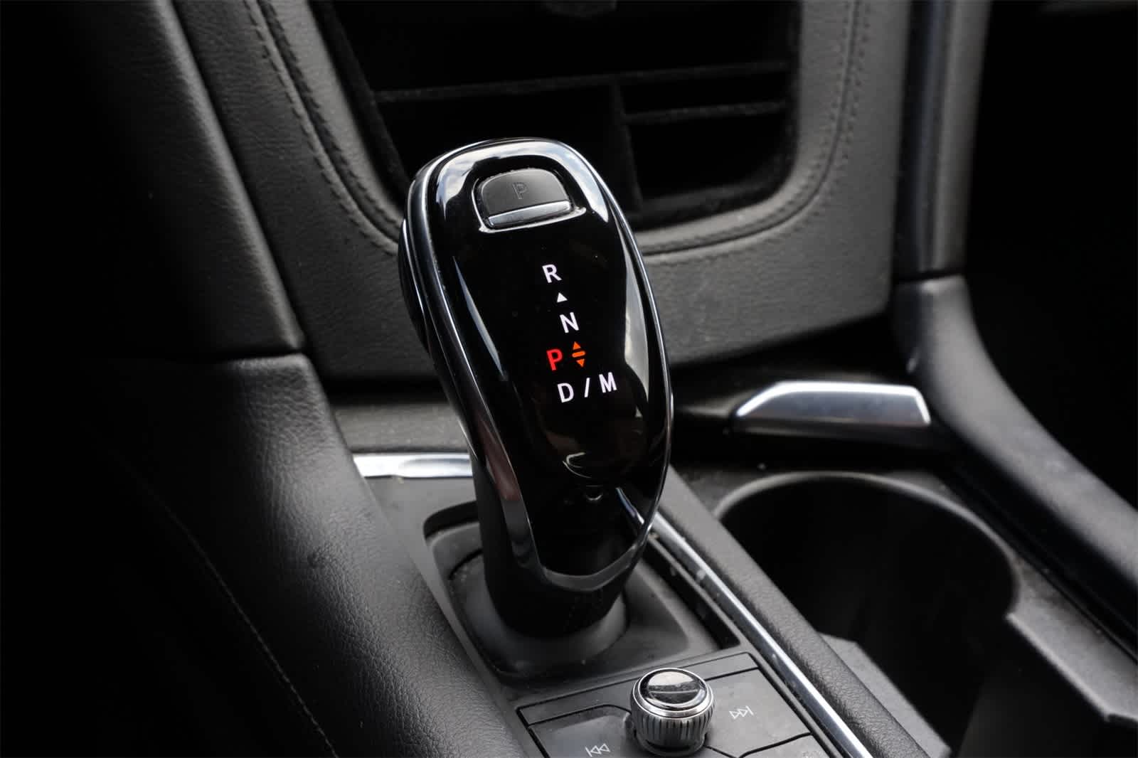 2020 Cadillac XT5 Premium Luxury FWD