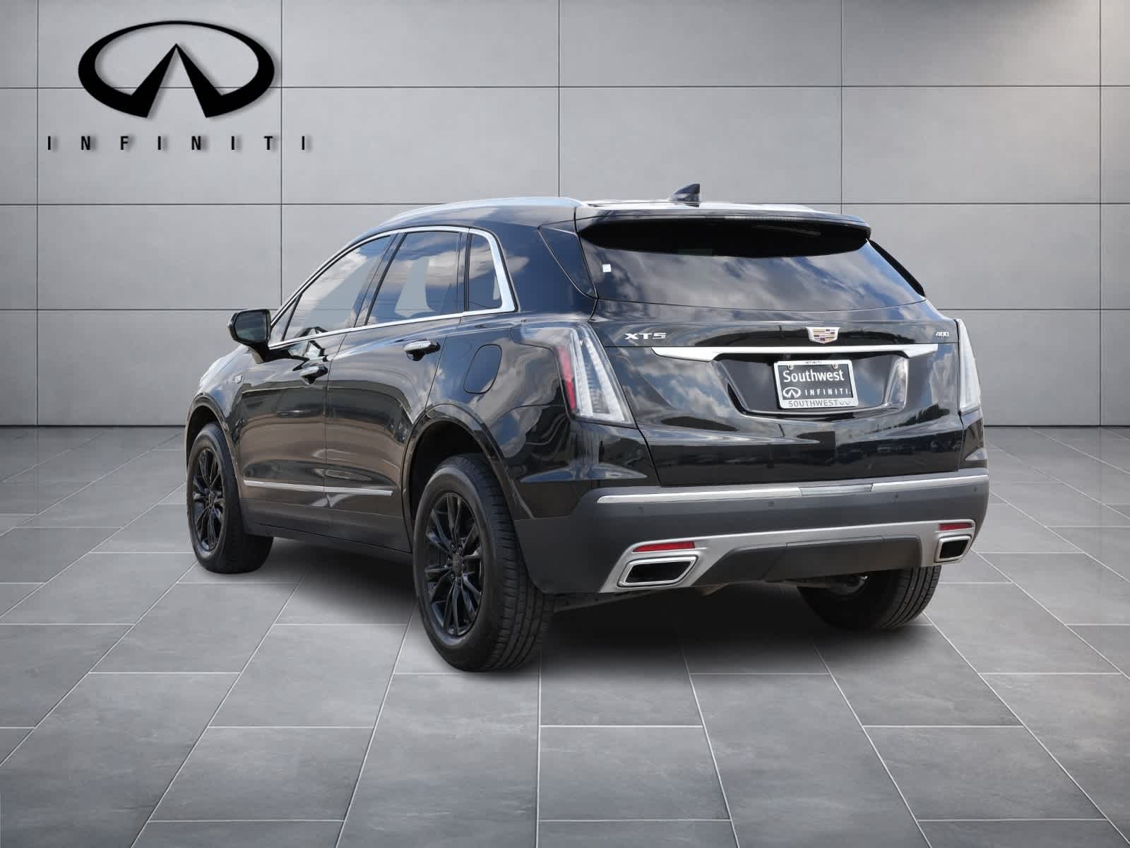 2020 Cadillac XT5 Premium Luxury FWD