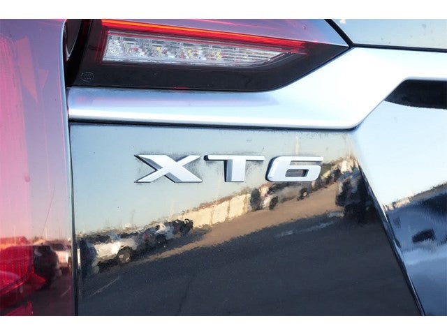 2022 Cadillac XT6 Premium Luxury