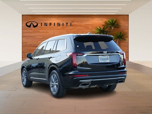 2022 Cadillac XT6 Premium Luxury