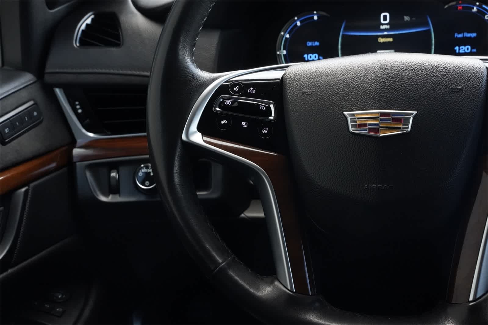 2020 Cadillac Escalade 2WD 4dr