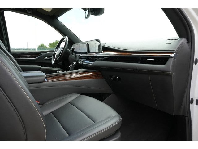 2021 Cadillac Escalade Luxury