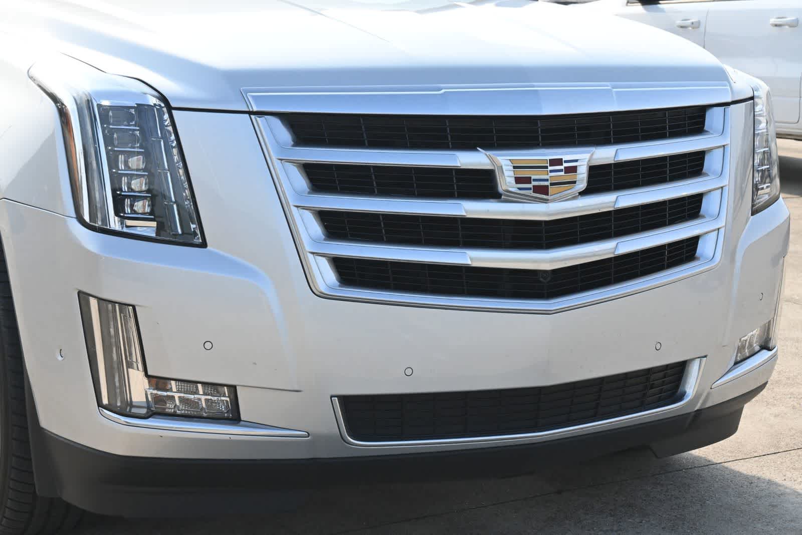 2019 Cadillac Escalade ESV Luxury