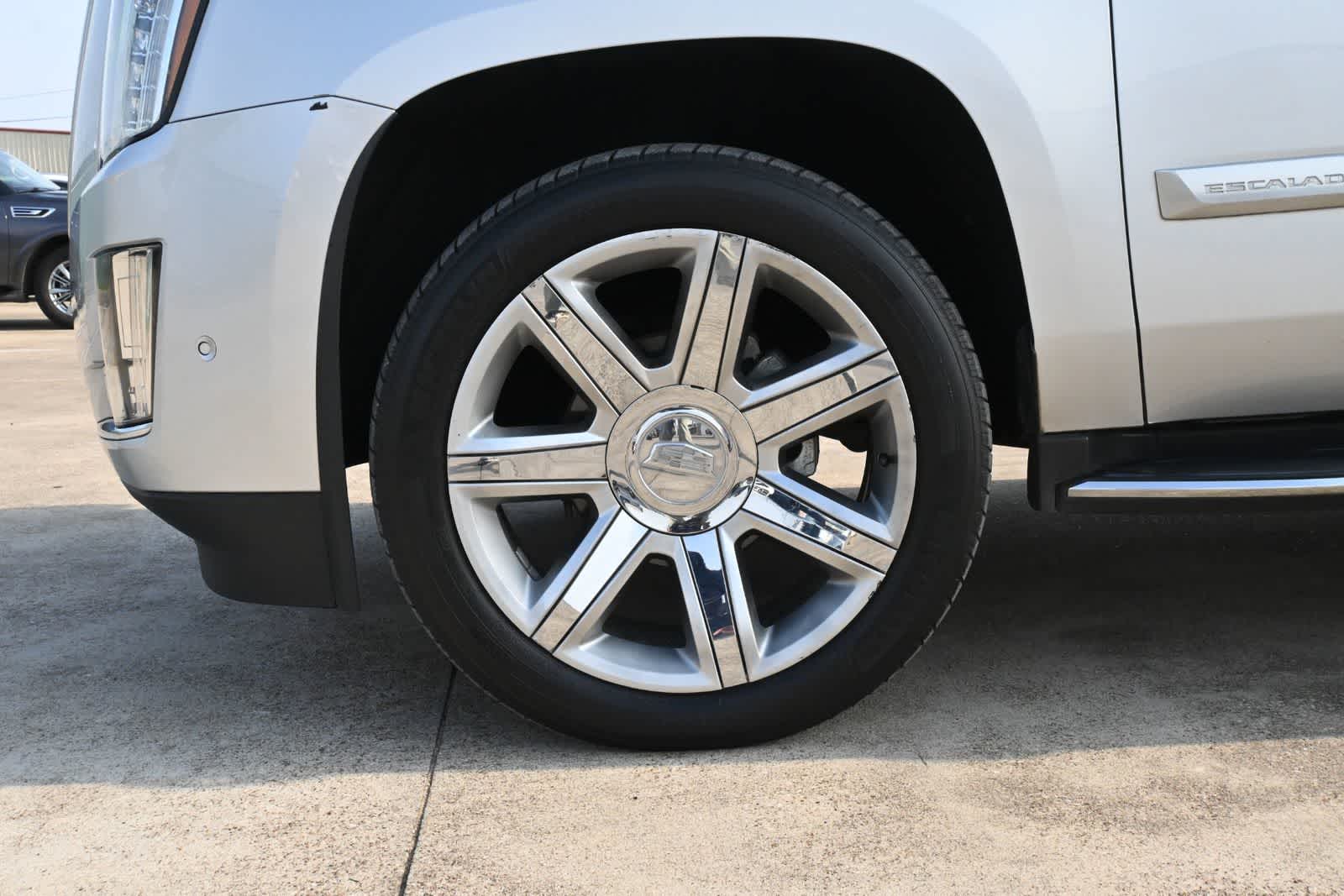 2019 Cadillac Escalade ESV Luxury
