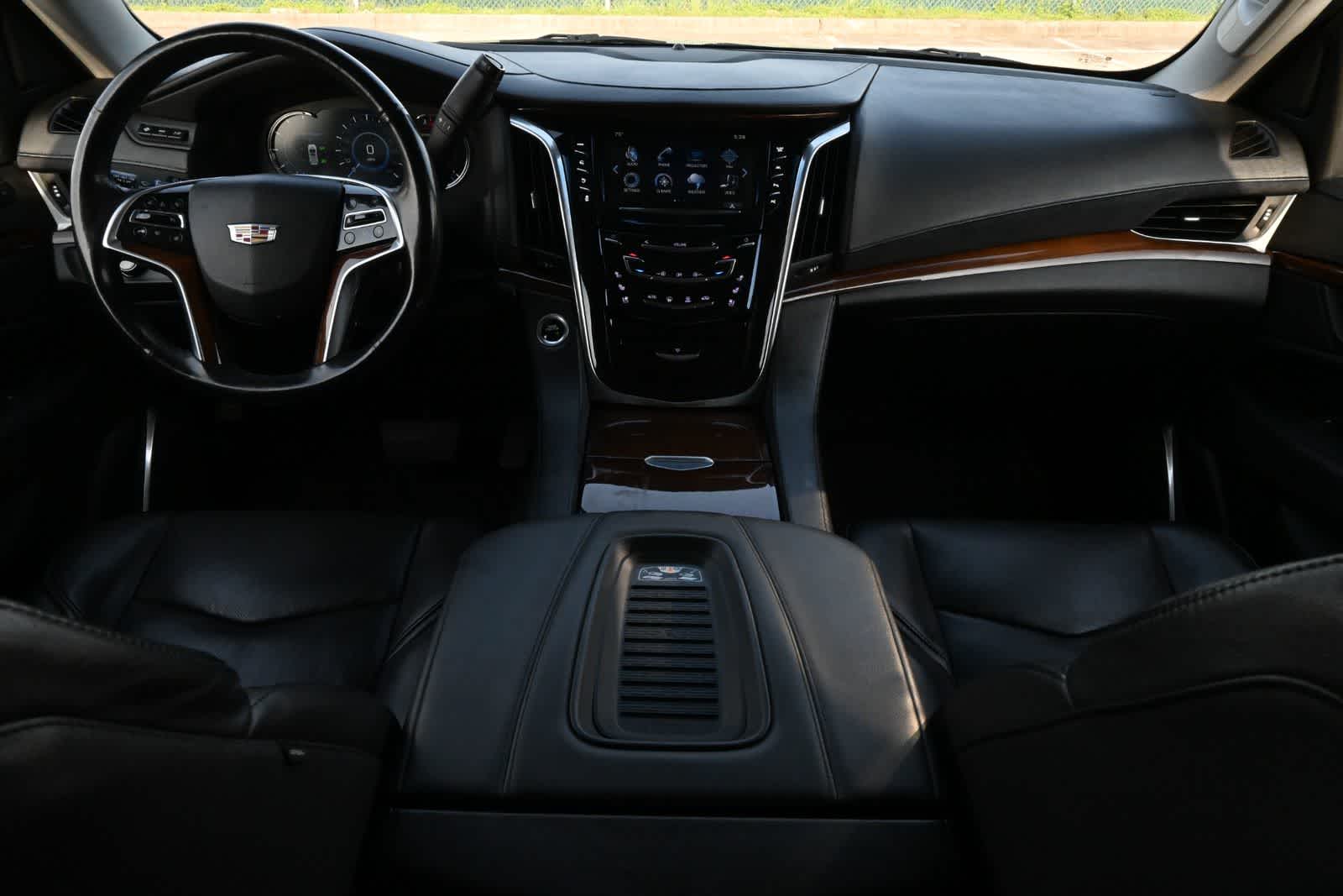 2019 Cadillac Escalade ESV Luxury
