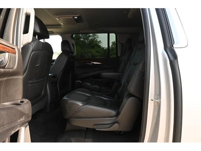 2019 Cadillac Escalade ESV Luxury