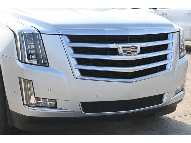 2019 Cadillac Escalade ESV Luxury