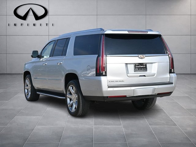 2019 Cadillac Escalade ESV Luxury