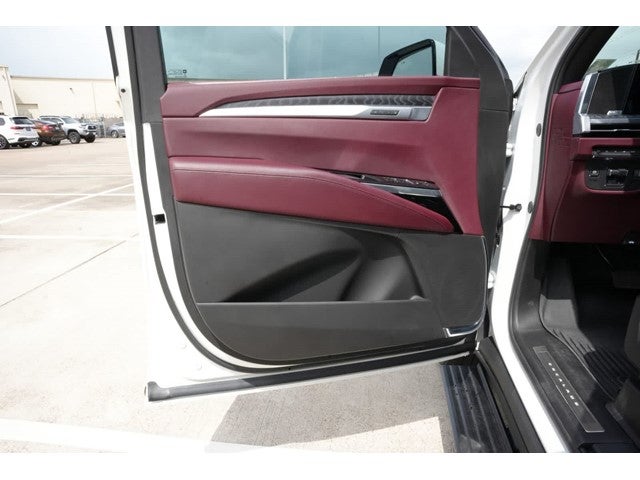 2025 Cadillac Escalade 4WD Sport