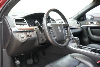 2011 Lincoln MKS 4dr Sdn 3.7L FWD