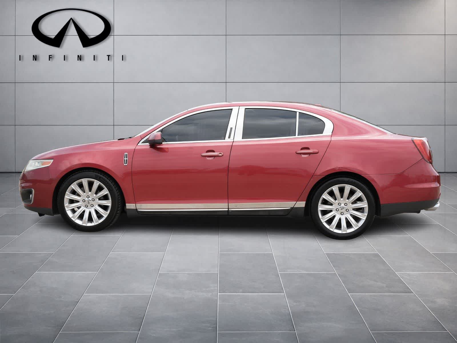 2011 Lincoln MKS 4dr Sdn 3.7L FWD