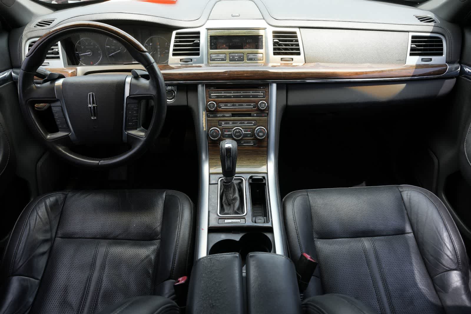 2011 Lincoln MKS 4dr Sdn 3.7L FWD