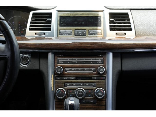 2011 Lincoln MKS 4dr Sdn 3.7L FWD