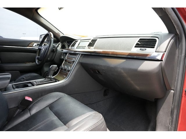 2011 Lincoln MKS 4dr Sdn 3.7L FWD