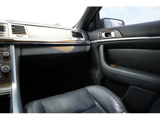 2011 Lincoln MKS 4dr Sdn 3.7L FWD