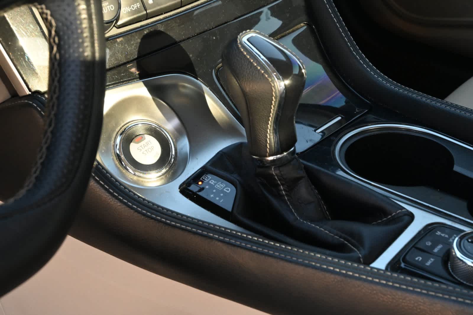 2020 Nissan Maxima SV