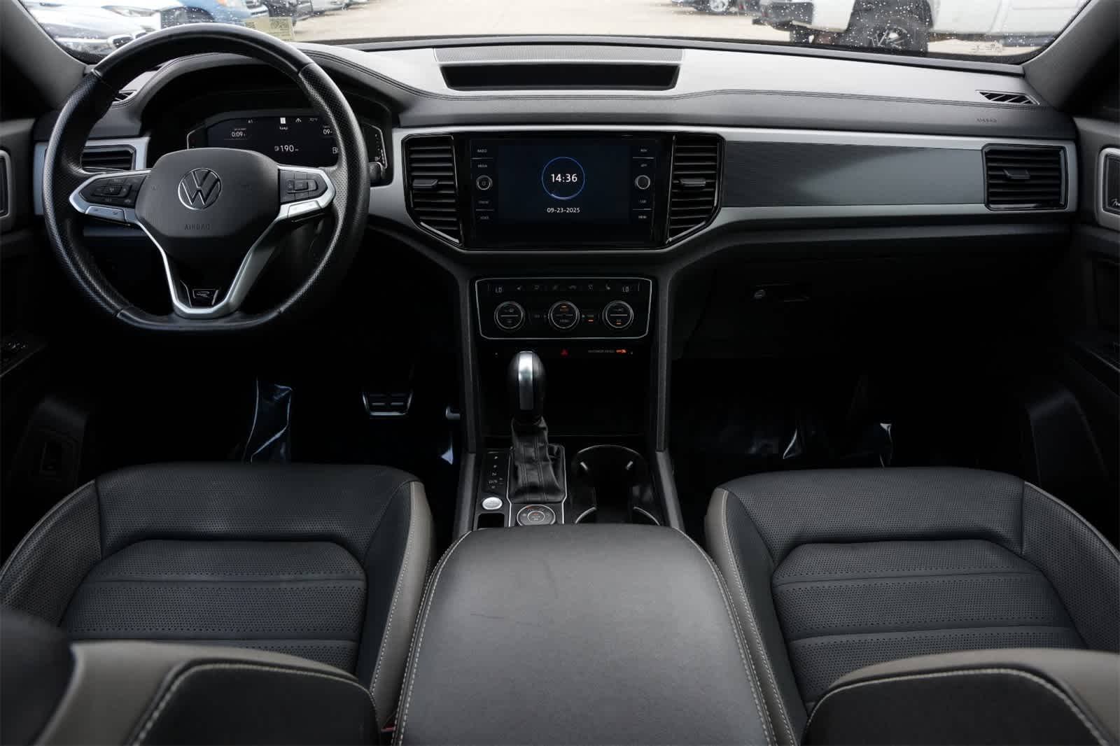 2020 Volkswagen Atlas Cross Sport 3.6L V6 SEL Premium R-Line