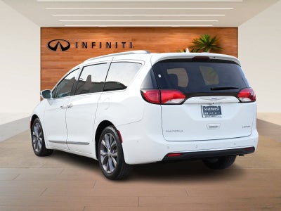 2018 Chrysler Pacifica Limited