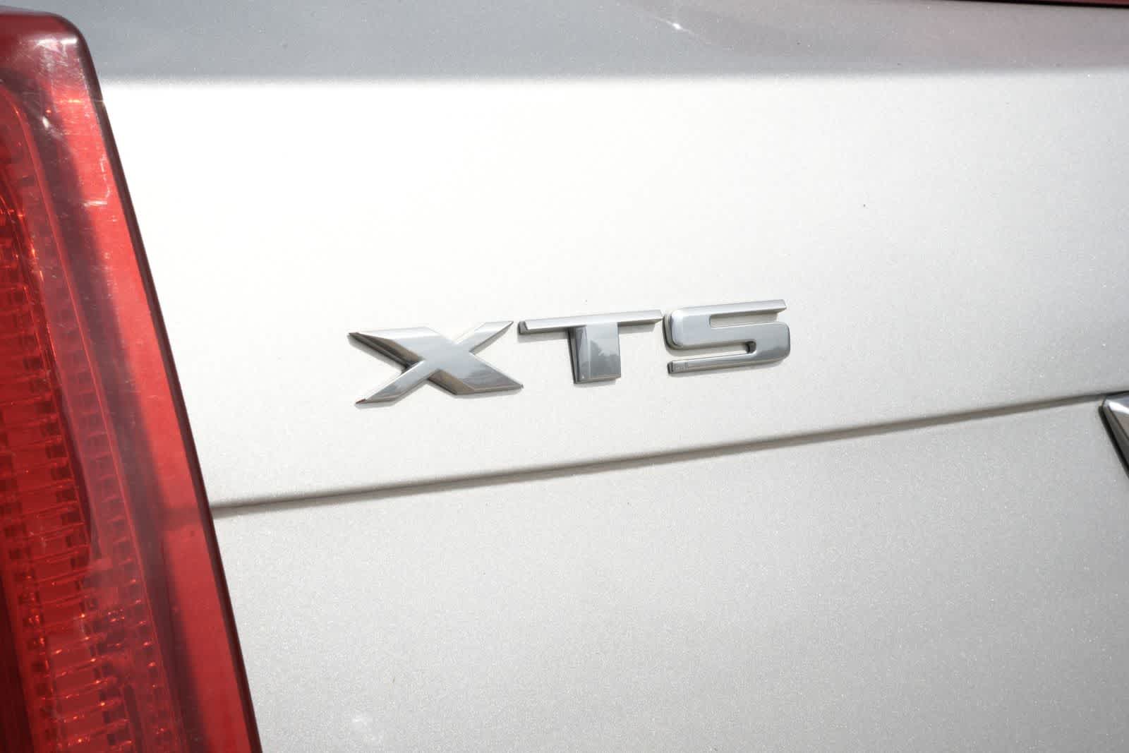 2016 Cadillac XTS Luxury Collection