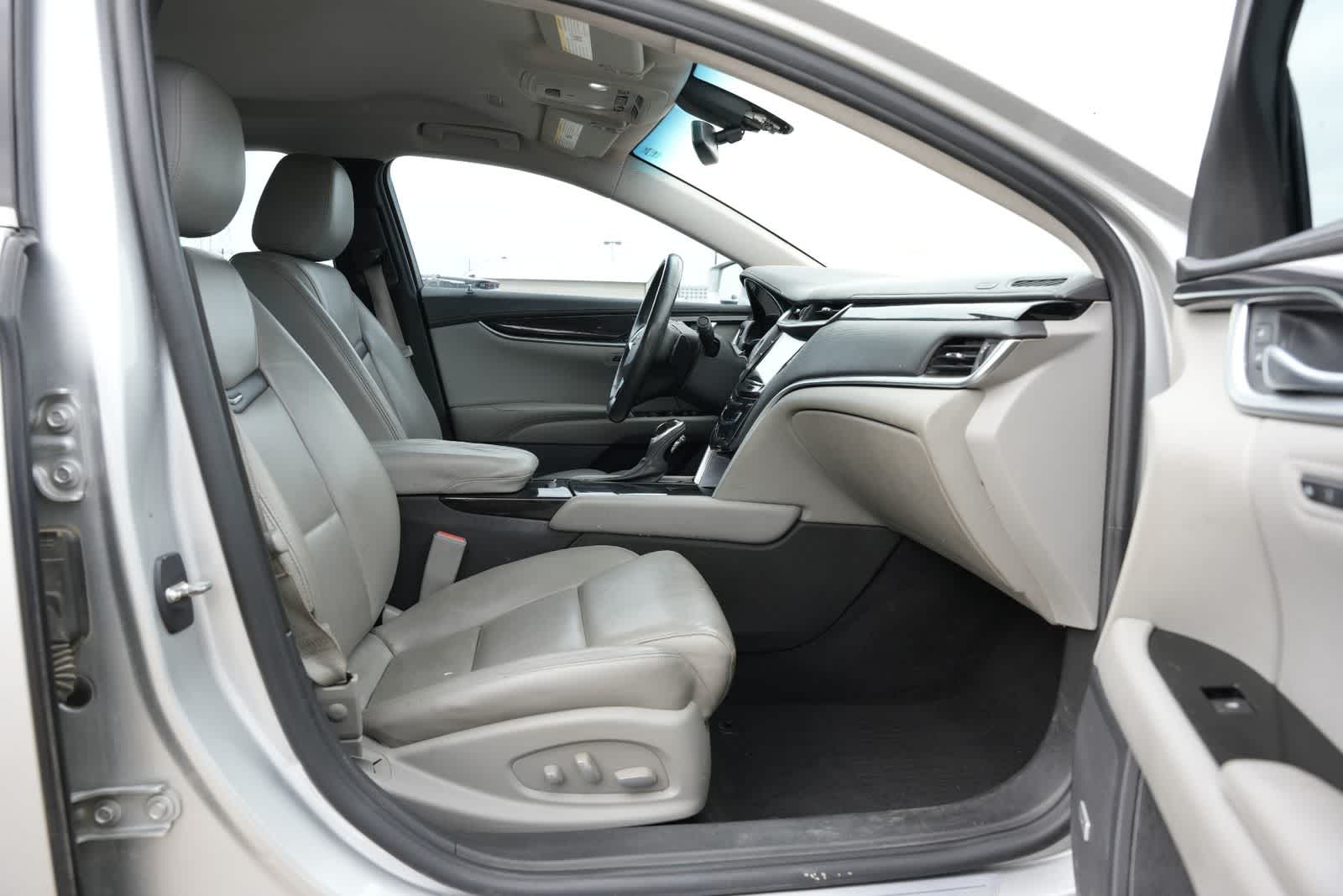 2016 Cadillac XTS Luxury Collection