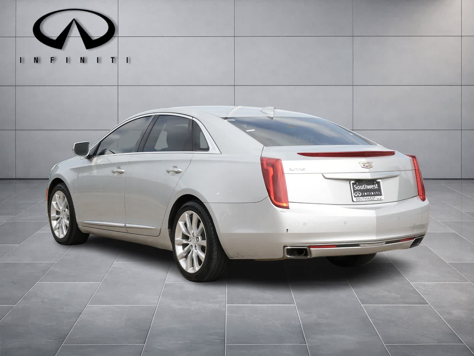2016 Cadillac XTS Luxury Collection