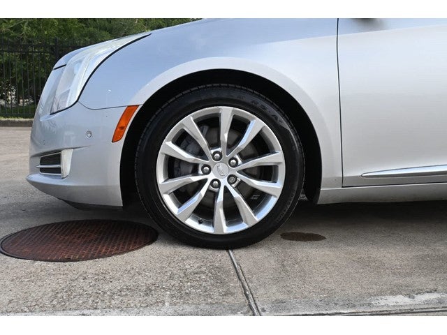 2016 Cadillac XTS Luxury Collection
