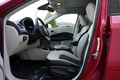 2018 Jeep Compass Latitude w/Sun/Wheel Pkg