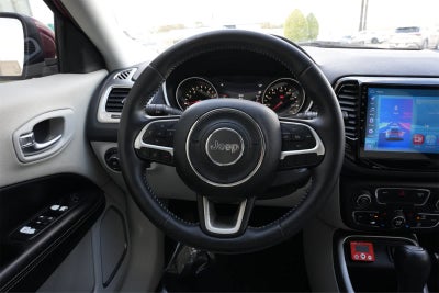 2018 Jeep Compass Latitude w/Sun/Wheel Pkg