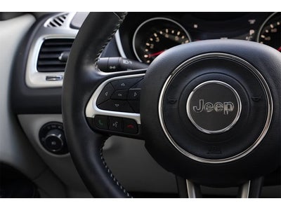 2018 Jeep Compass Latitude w/Sun/Wheel Pkg