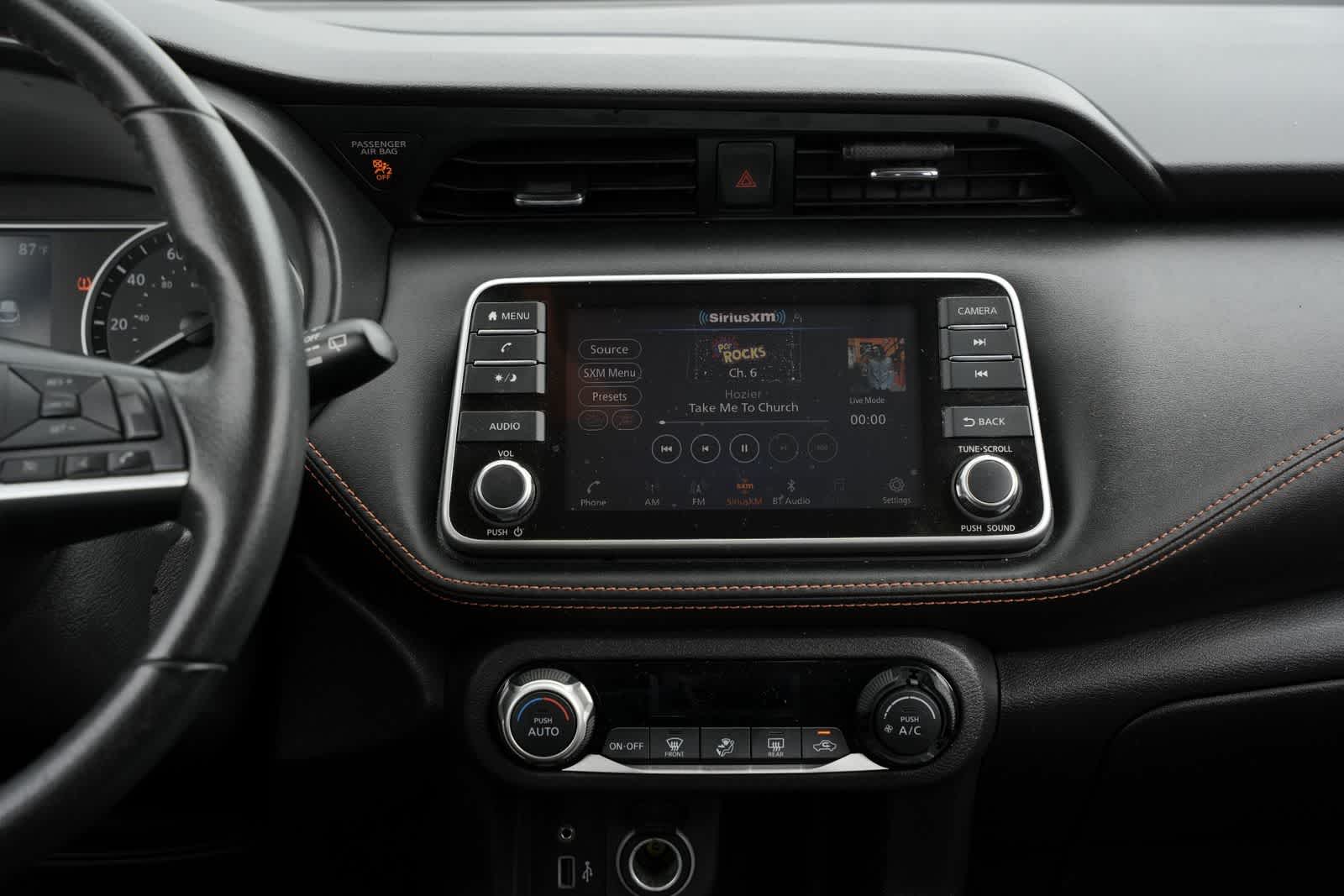 2020 Nissan Kicks SR